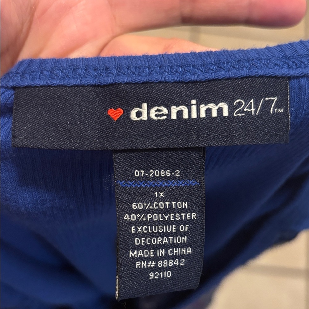 Denim 24/7 Sparkling Blue Sequin Tank Top - Picture 3 of 4